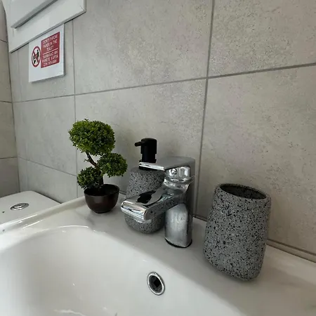 Deppy's In Apartament