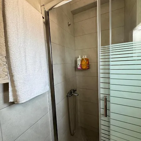 Deppy's In * Saloniki